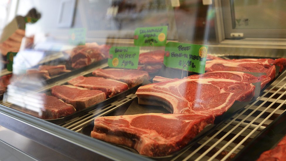 China lifts ban on British beef exports