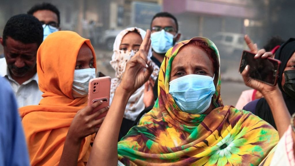 Eshak sikishdan keyin soruvchi Dik