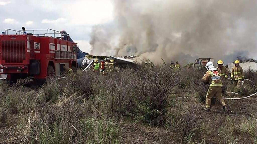 Mexico crash: 'We had just taken off then the plane fell'