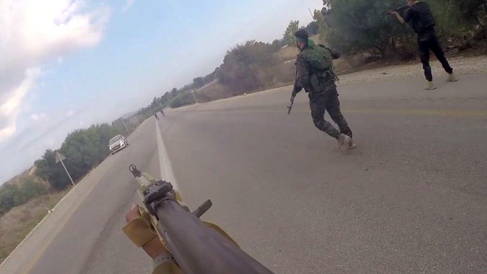 ハマス戦闘員のボディカメラ映像、イスラエル軍が記者団に公開