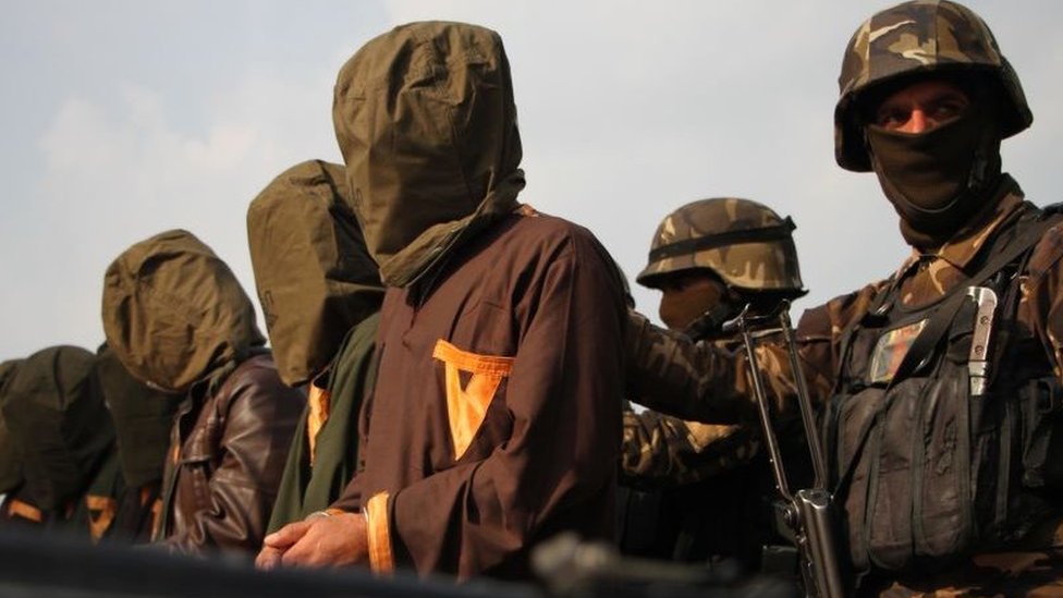 Mehmonlar kitobi porno rasmlar