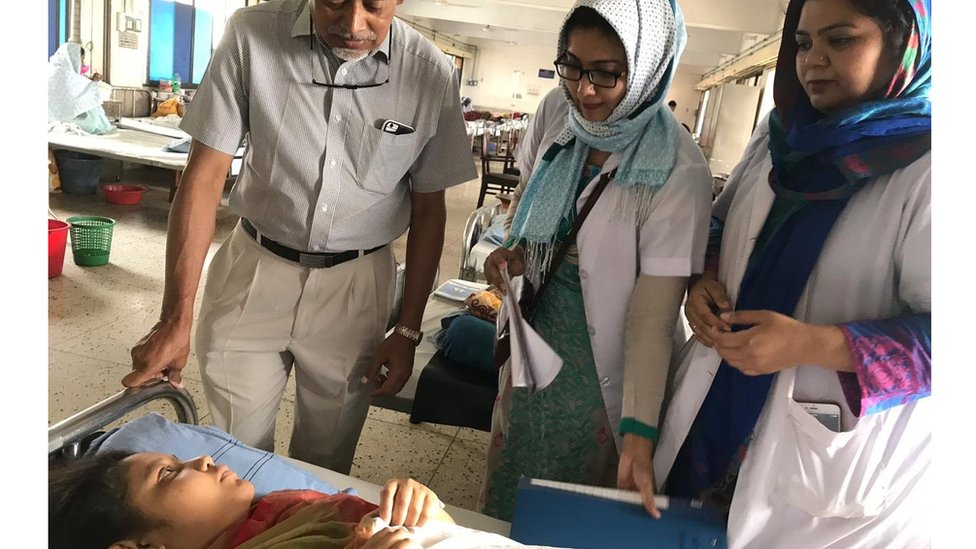 Sariq kentavrlar bilan porno multfilm