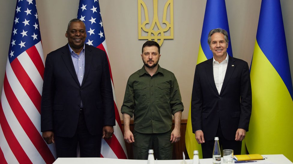 Porno video: Xotin onasini eri bilan koradi