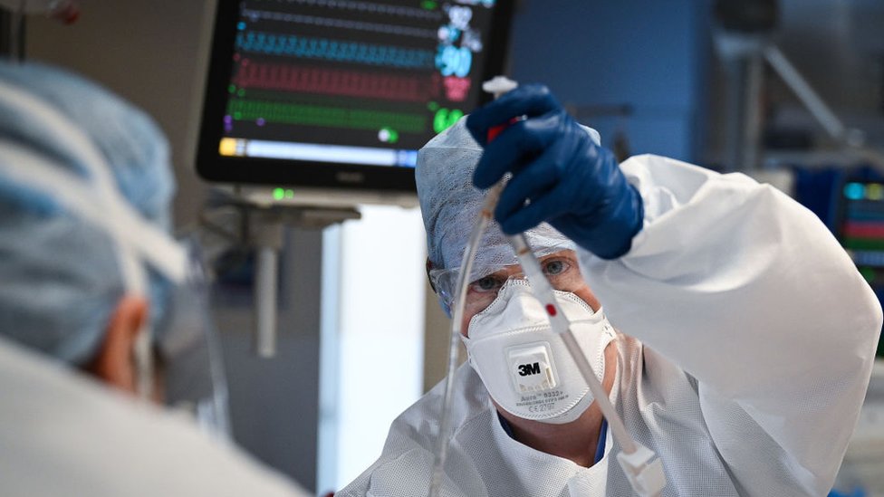 NHS Lanarkshire returns to 'highest risk level'