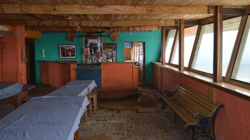 Centro de esquí abandonado