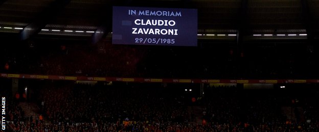 The scoreboard at the game between Belgium and italy remembering those who lost their lives in the Heysel Stadium disaster