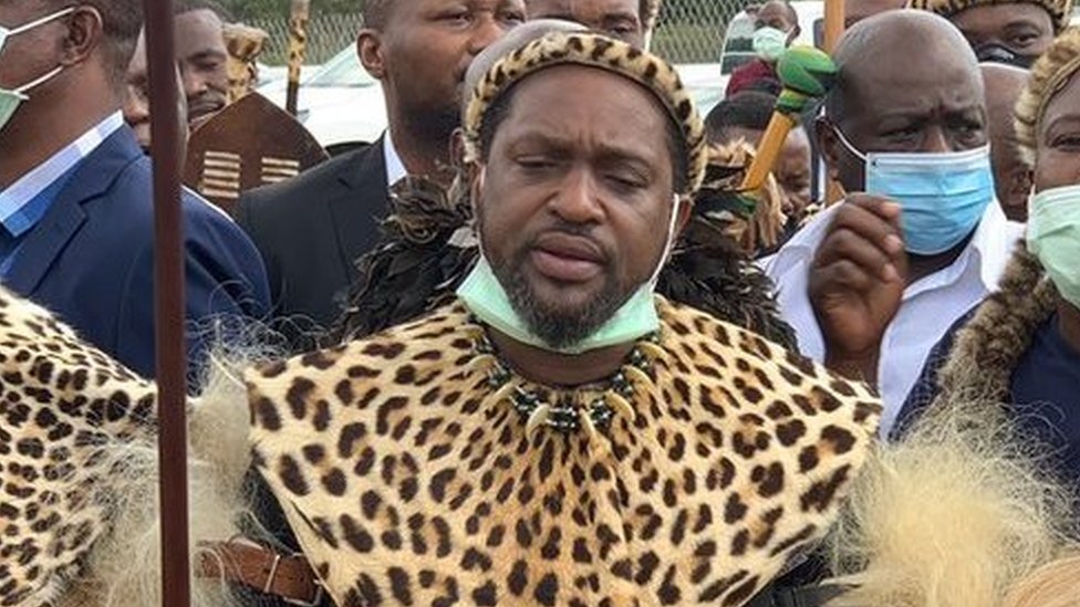 Ferro Network-da ruscha porno jinsiy aloqa