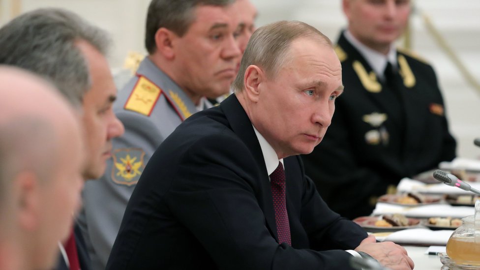 الفاينانشال تايمز: الرئيس الروسي فلاديمير بويتن، كان دوما يتكلم عن حرب معلومات أكبر حجما واتساعا