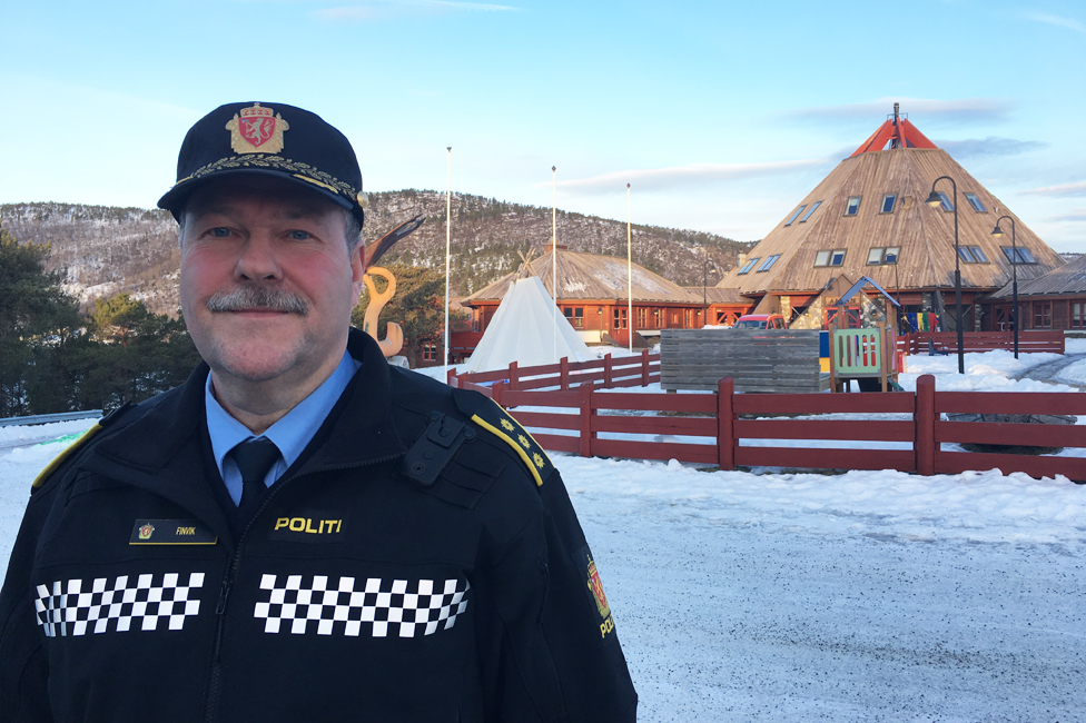Agente de policía Aslak Finvik