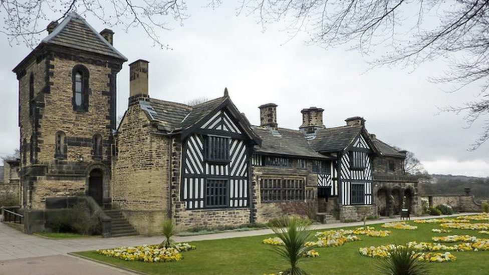 Big Butts Slayd-shou