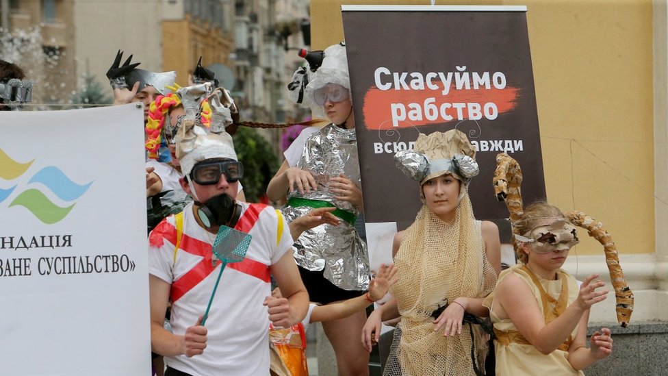 Перекрыт мощный канал переправки закарпаток для сексуального рабства в Германию @ Закарпаття онлайн