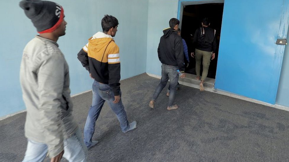 Sankt-Peterburg kechalari jinsiy aloqa tomosha qiling