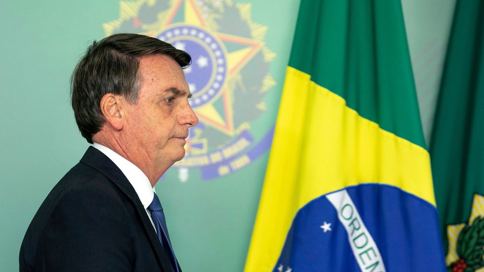 Jair Bolsonaro enfrenta queda de braço com Poderes - Blog da Folha