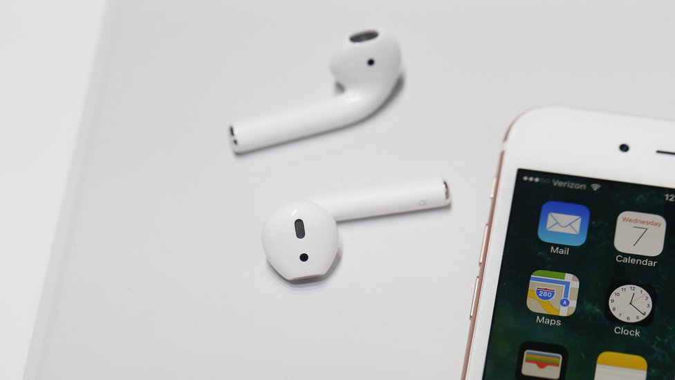 Cómo utilizar auriculares con cable en tu iPhone SE de 2020