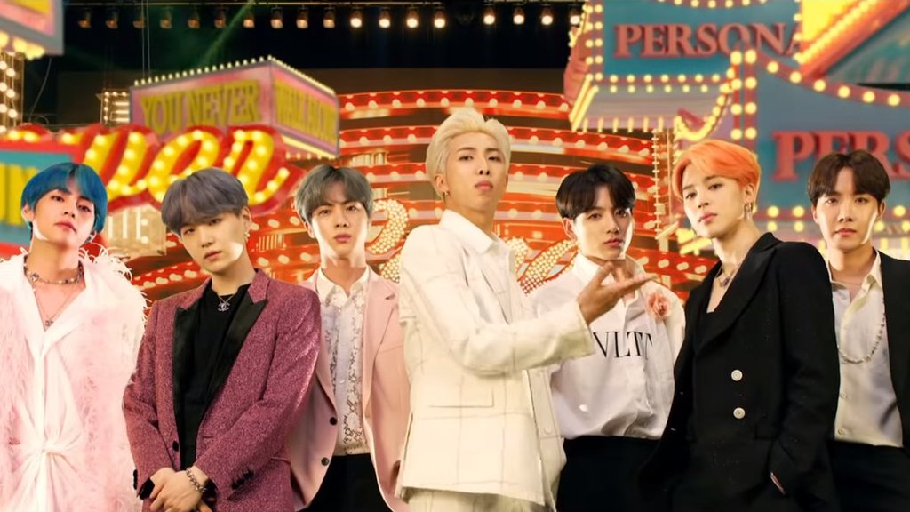 BTS RM's Blue Hair in "Boy With Luv" Music Video - wide 8