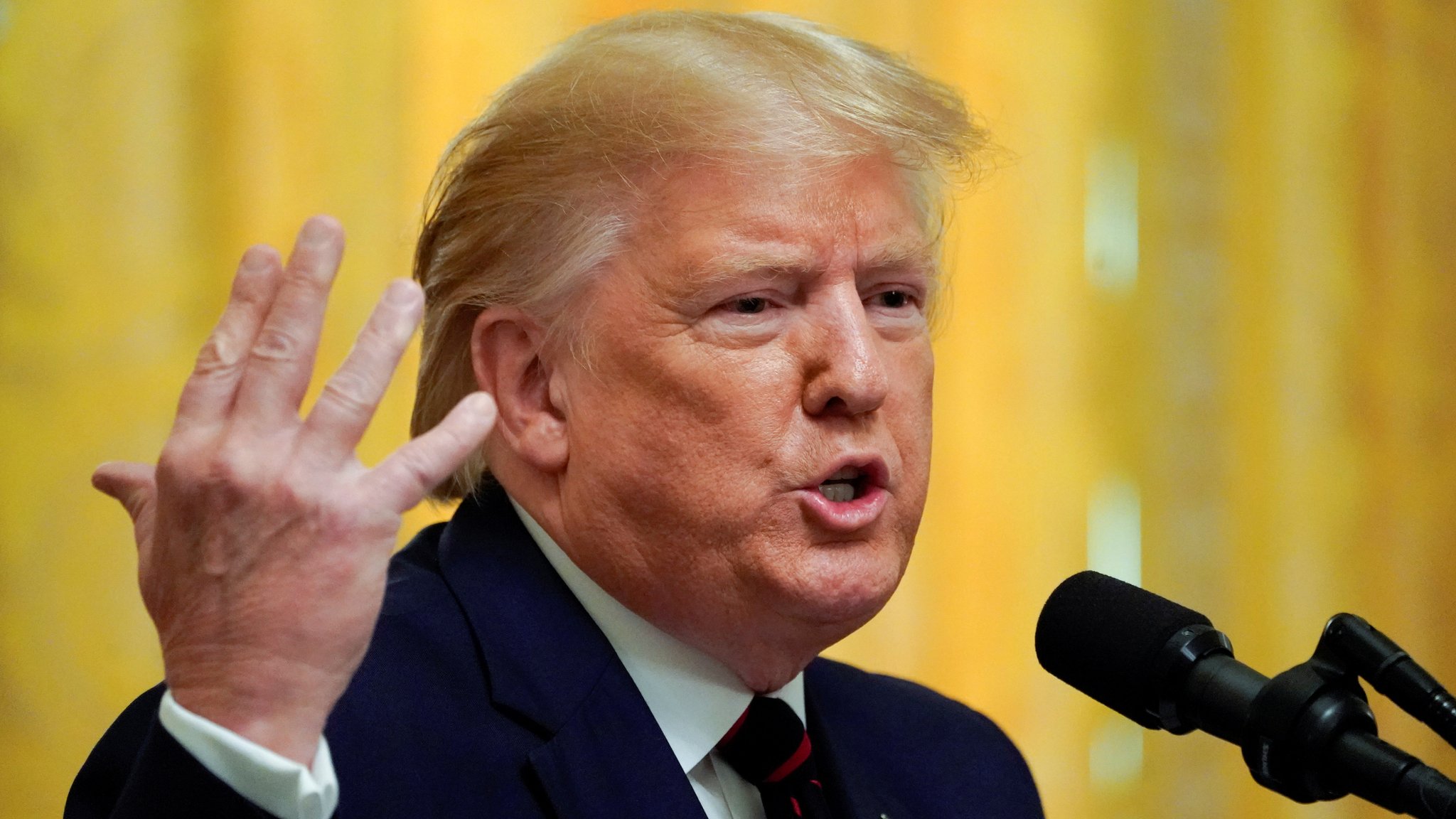 ドナルド・トランプ 記念　2016年 トランプ氏が2016年に納めた連邦所得税は8万円」＝米紙報道 - BBCニュース