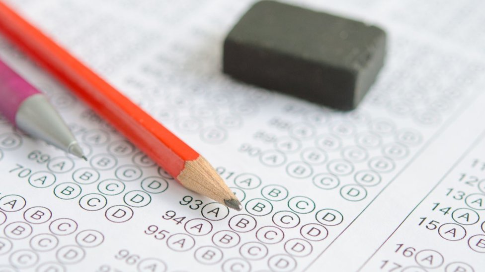 Un examen