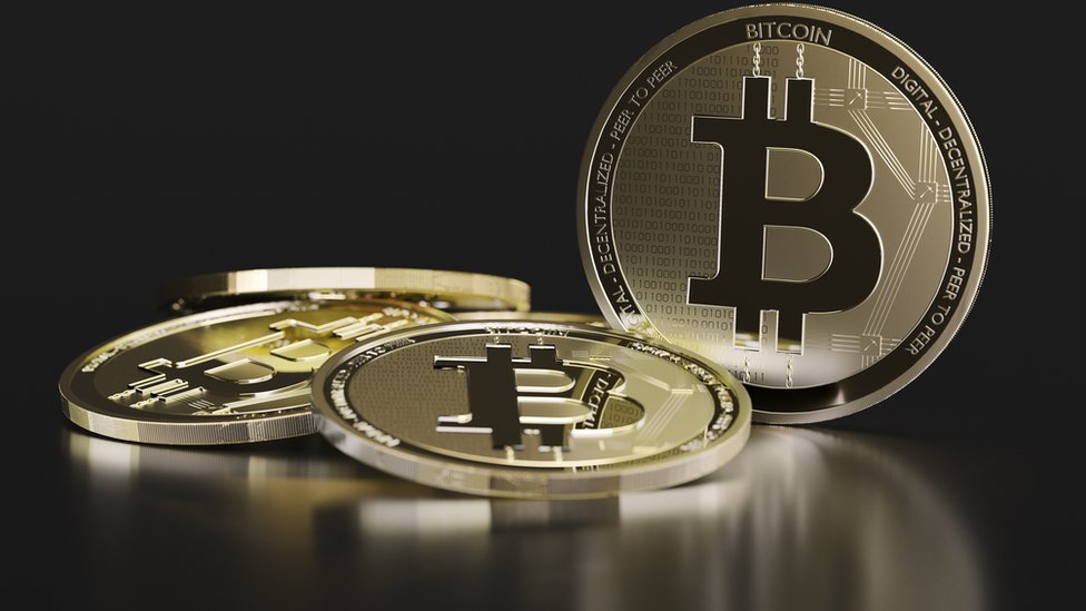 Bitcoin'in değerinde yeni rekor: 67 bin doların üzerine çıktı - BBC News  Türkçe