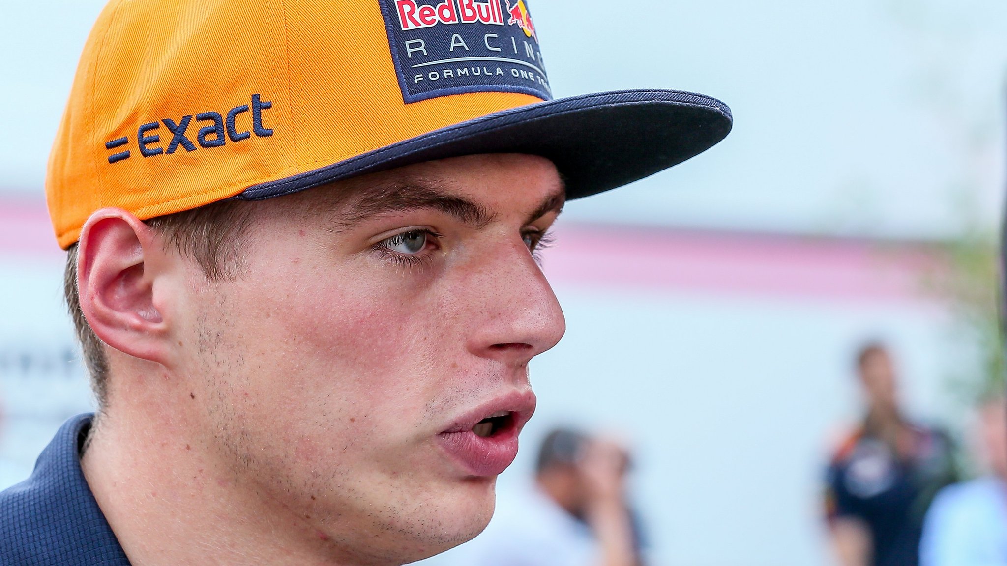 Red Bull reliability 'unacceptable' - Verstappen