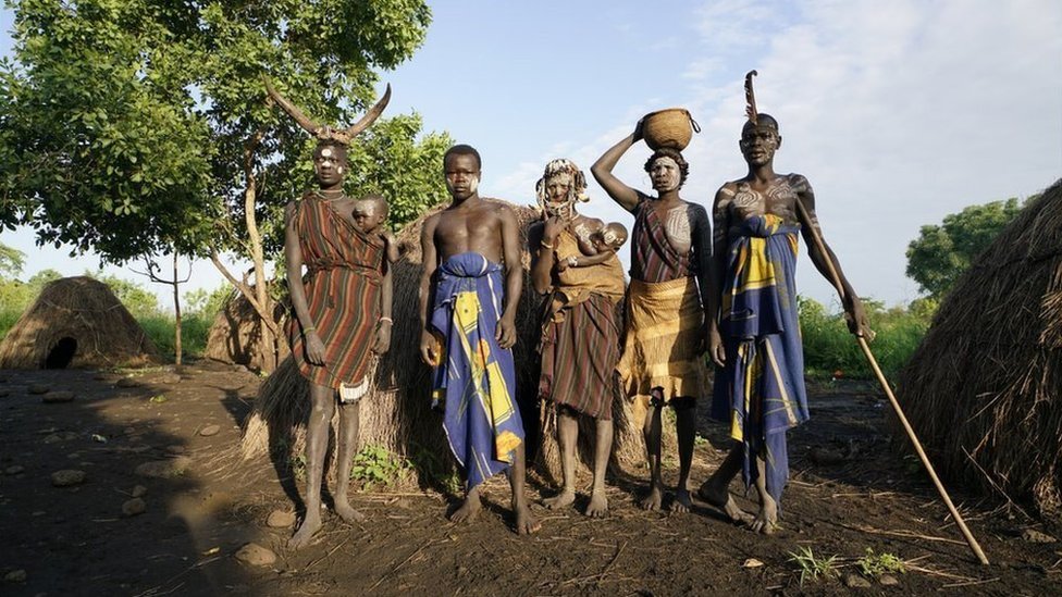 Anjelina Joli kino sahnasi porno video