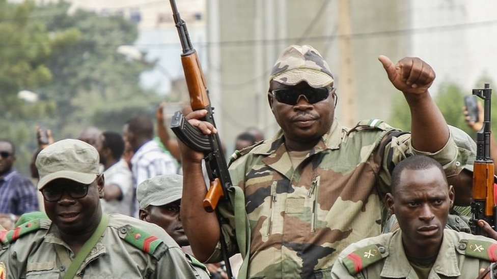 Guinea military ruler sack 60 soldiers afta jailbreak involve