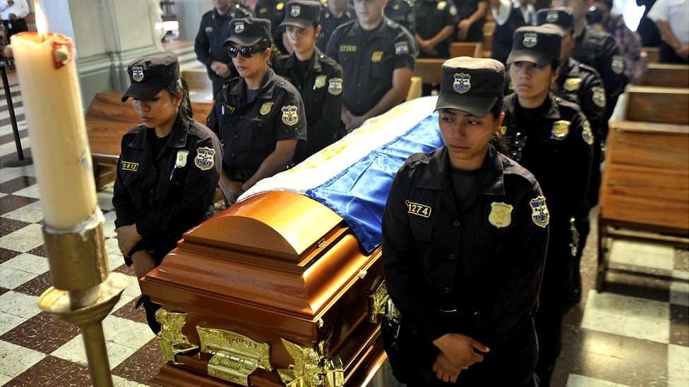 Sepelio de Wendy Yamileth Alfaro Mena