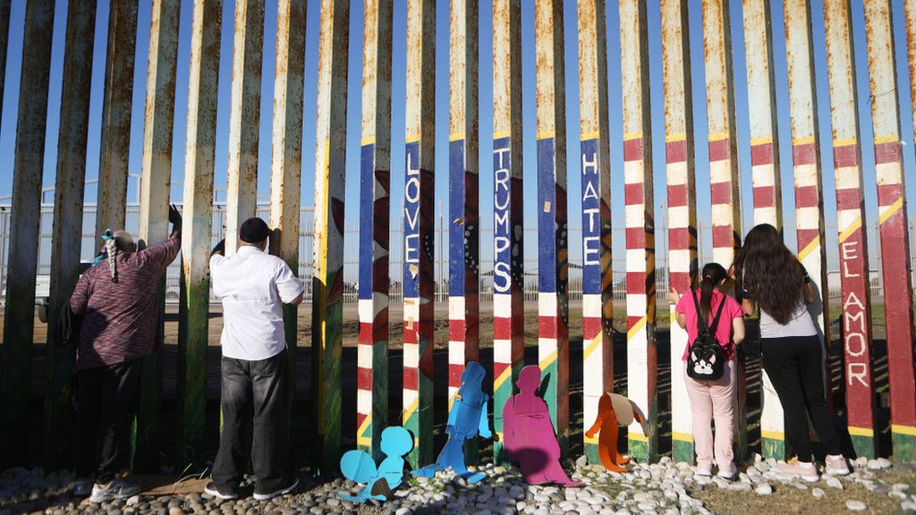 Why does Donald Trump want to build a wall? - CBBC Newsround