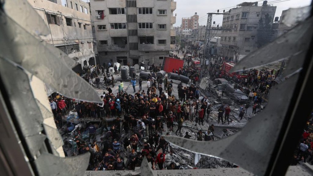 ガザ地区の死者2万人超とハマス 停戦交渉続くが行方不透明 - BBCニュース