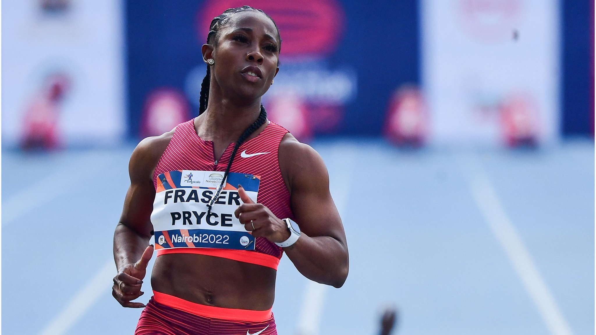 Shelly-Ann Fraser-Pryce runs fastest 100m of 2022 in Nairobi - BBC