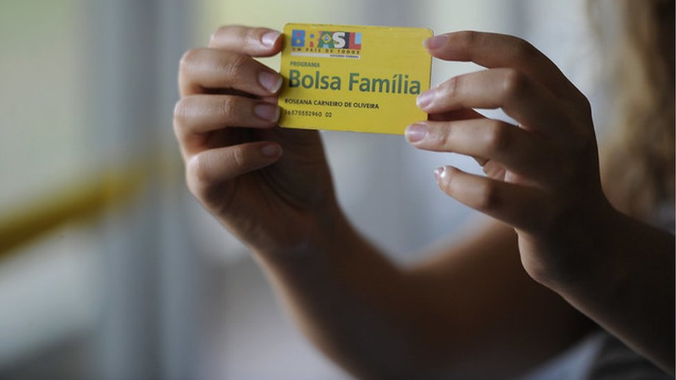 8 dados que mostram do Bolsa Família, que ao fim após anos BBC News Brasil