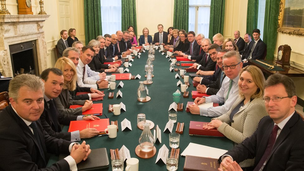 Ministers 'vague' and 'divided' over Brexit, senior Tory claims