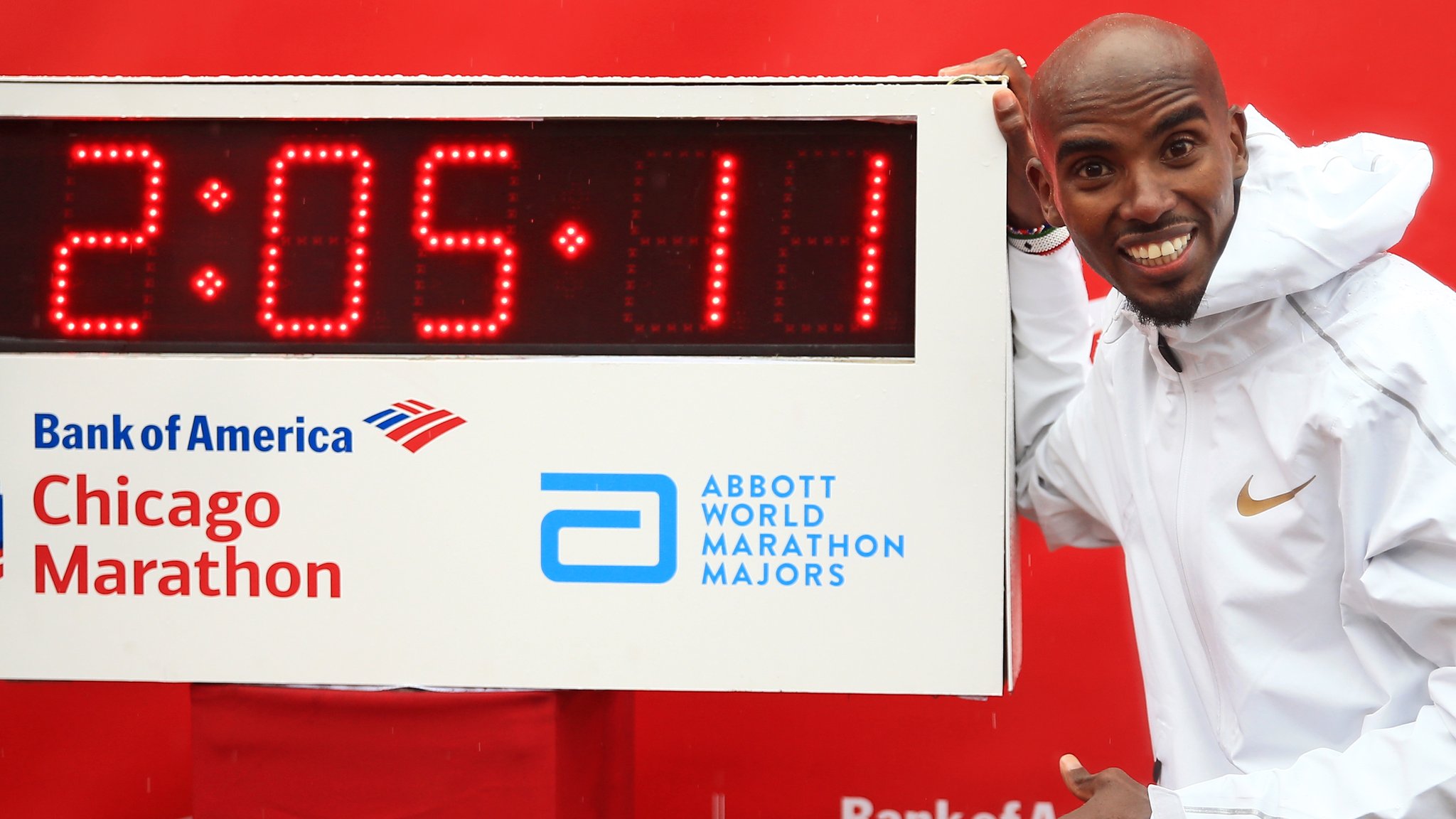 Mo Farah to defend Chicago title ending Doha 10,000m speculation