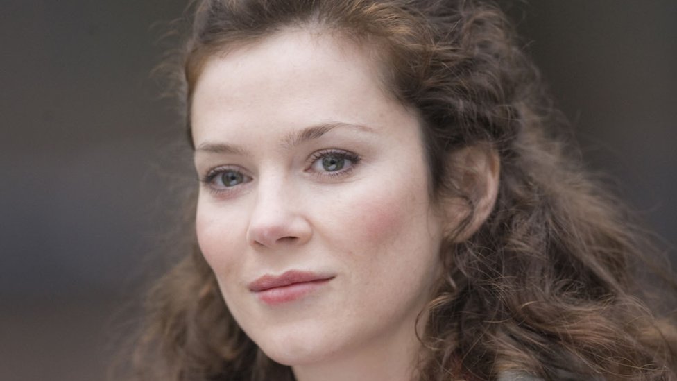 Young Anna Friel young-anna-friel