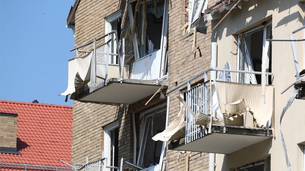 r brasileira pede ajuda após ter apartamento destruído por furacão