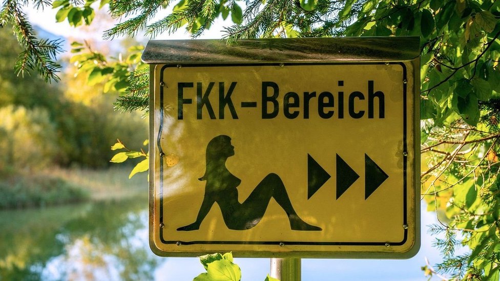 Куннилингустан кейін жігітті strapons Керемет минет