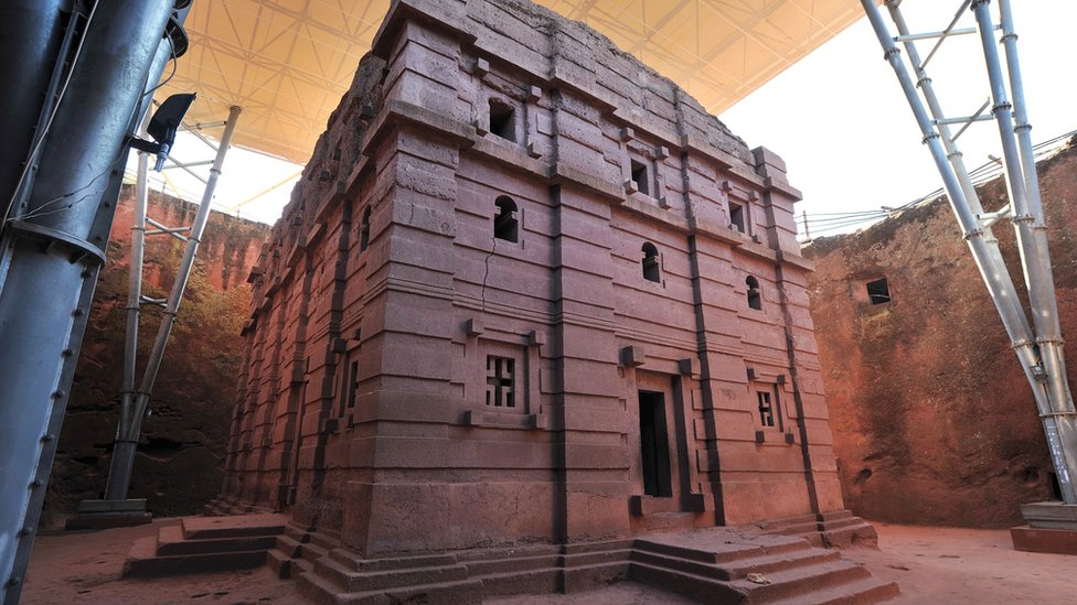 Zaxira qilingan orindiqda uxlayotgan porno qizlar video Videoda rus ayol ustunlik qiladi