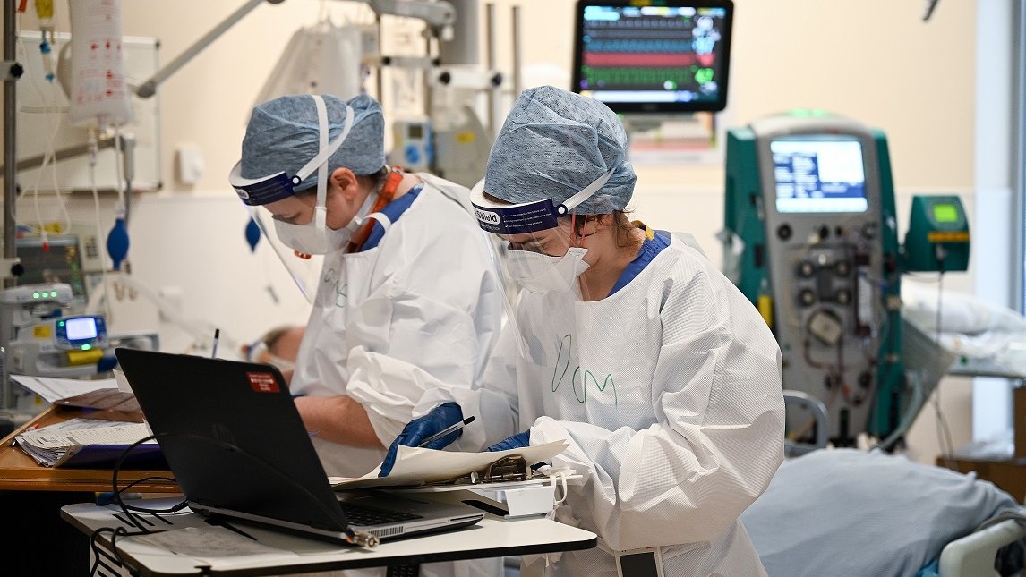 Hospital Covid patient numbers drop by 12%