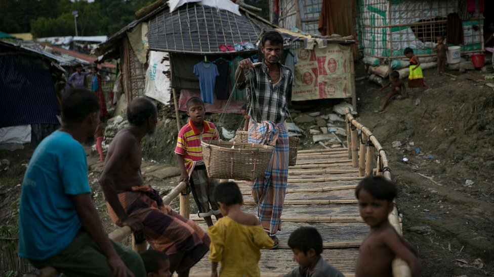 Mast ota qizini sikayotgan porno video