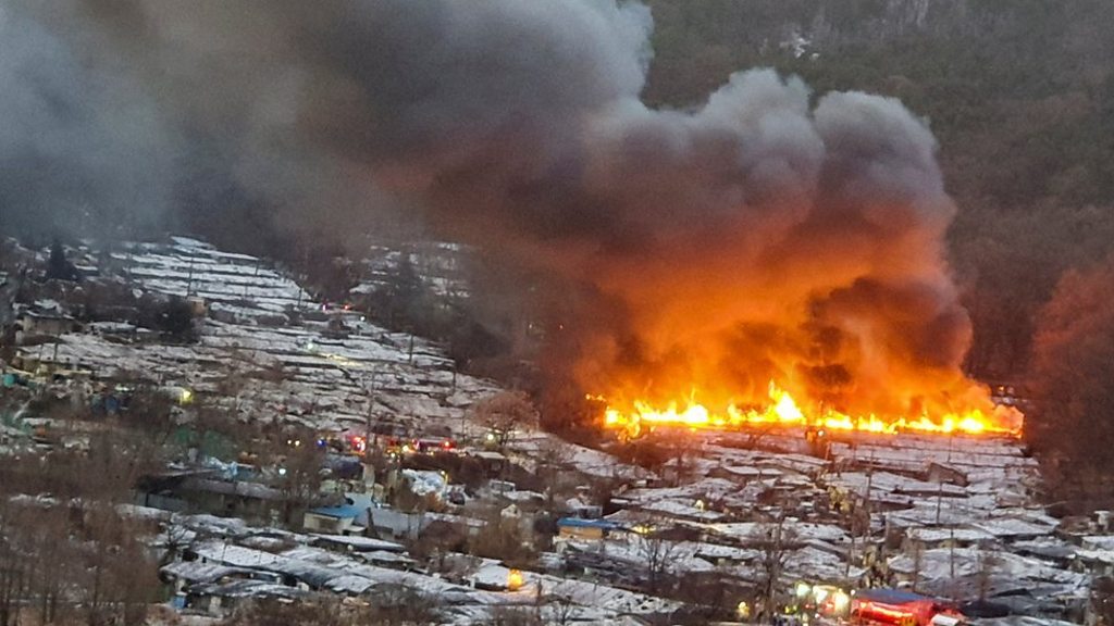 Flames engulf slum village in South Korea