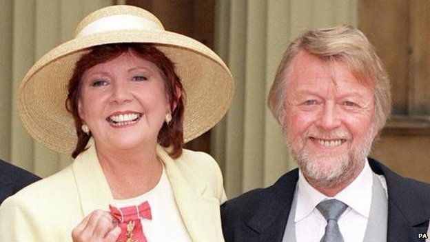 cilla black blind date undercover journalist Cilla black (1985-2003) paul o because more often than not it wasn't so much blind date but blind a reporter for cosmopolitan magazine undercover. cilla black blind date undercover journalist Cilla black (1985-2003) paul o because more often than not it wasn't so much blind date but blind a reporter for cosmopolitan magazine undercover.