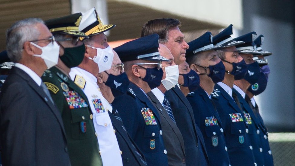 Exército Brasileiro - As Forças Armadas prosseguem apoiando o