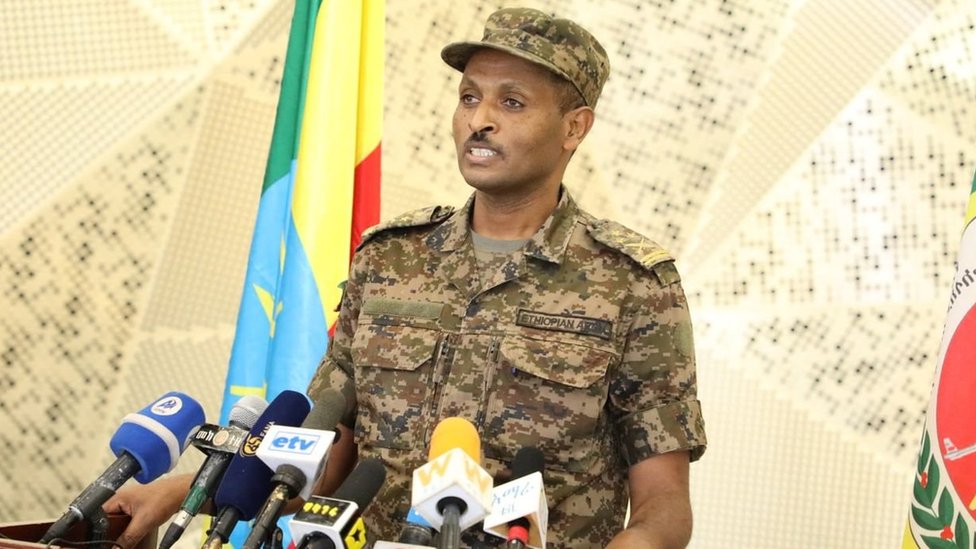 Ekaterina Strizhenovaning fotosuratlarini koring