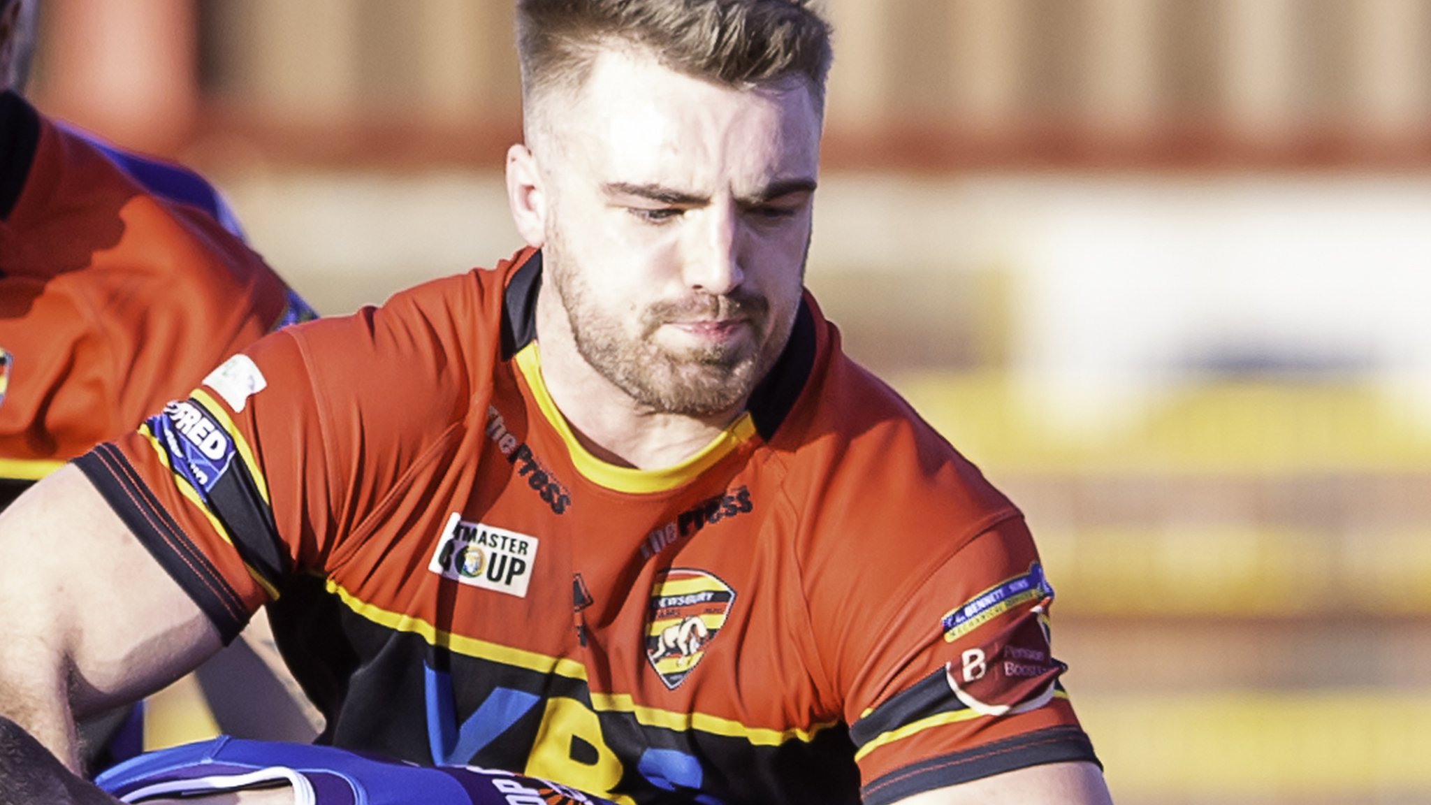 Tom Garratt: Hull KR sign Dewsbury Rams prop for undisclosed fee - BBC Sport