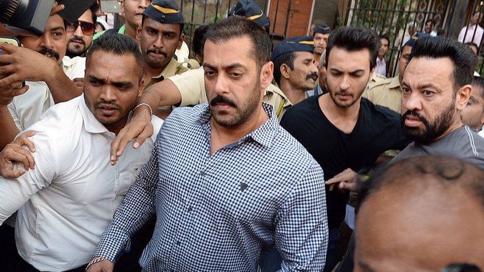 Жалаңаш жетілген жұп