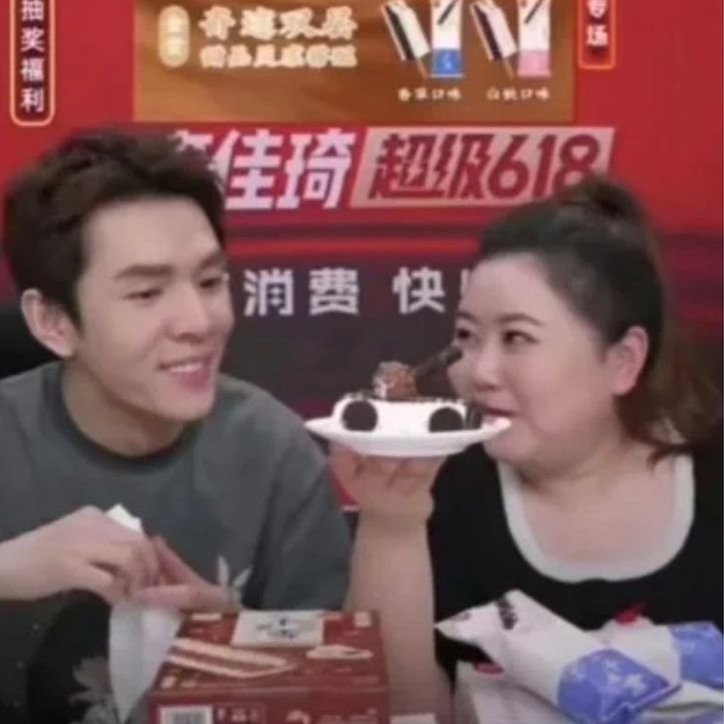 中国のネットセレブ、戦車形のケーキ見せ配信停止 天安門事件との関連