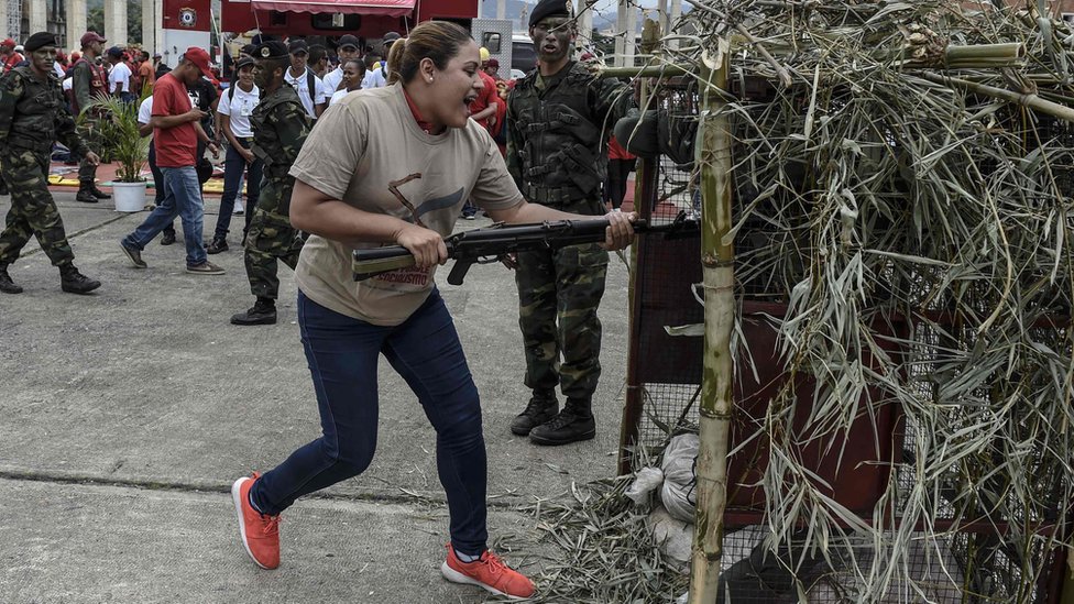 Entrenamiento a civiles