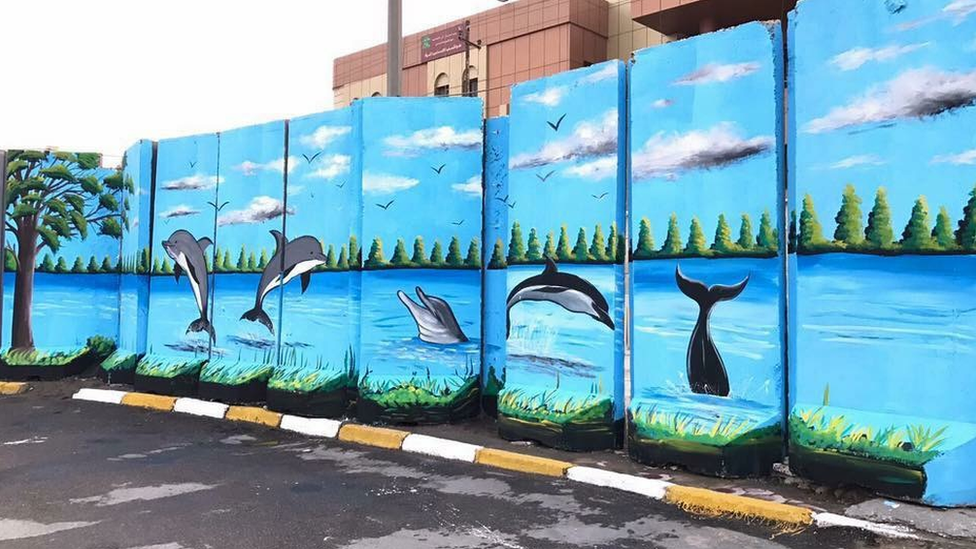 Sochli qizlarning mushuklari bilan porno