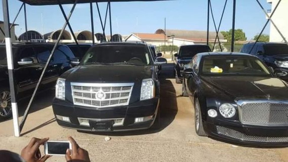Voiture de luxe pour voiture de location de voiture Niger