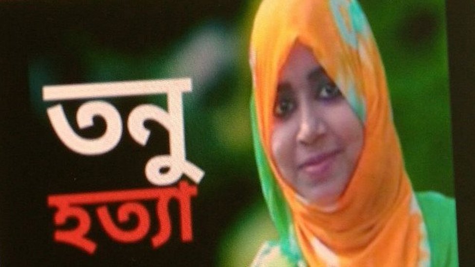 Kastinglarda uyatchan odamlarga qanday munosabatda bolishadi Hojatxonada jinsiy aloqada bolgan odamning videosi