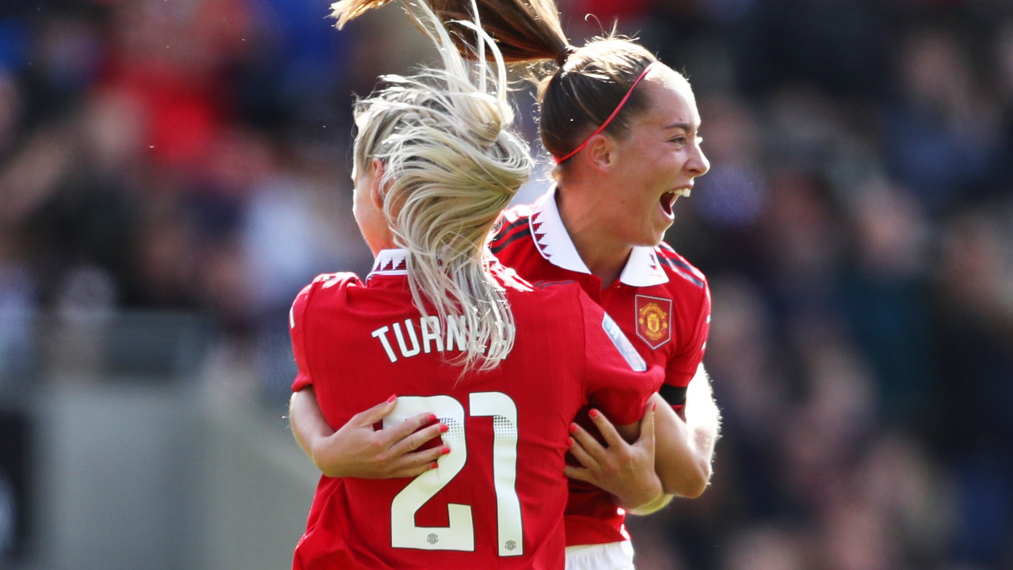 Manchester United 4-0 Reading: Maya le Tissier scores twice on debut - BBC  Sport